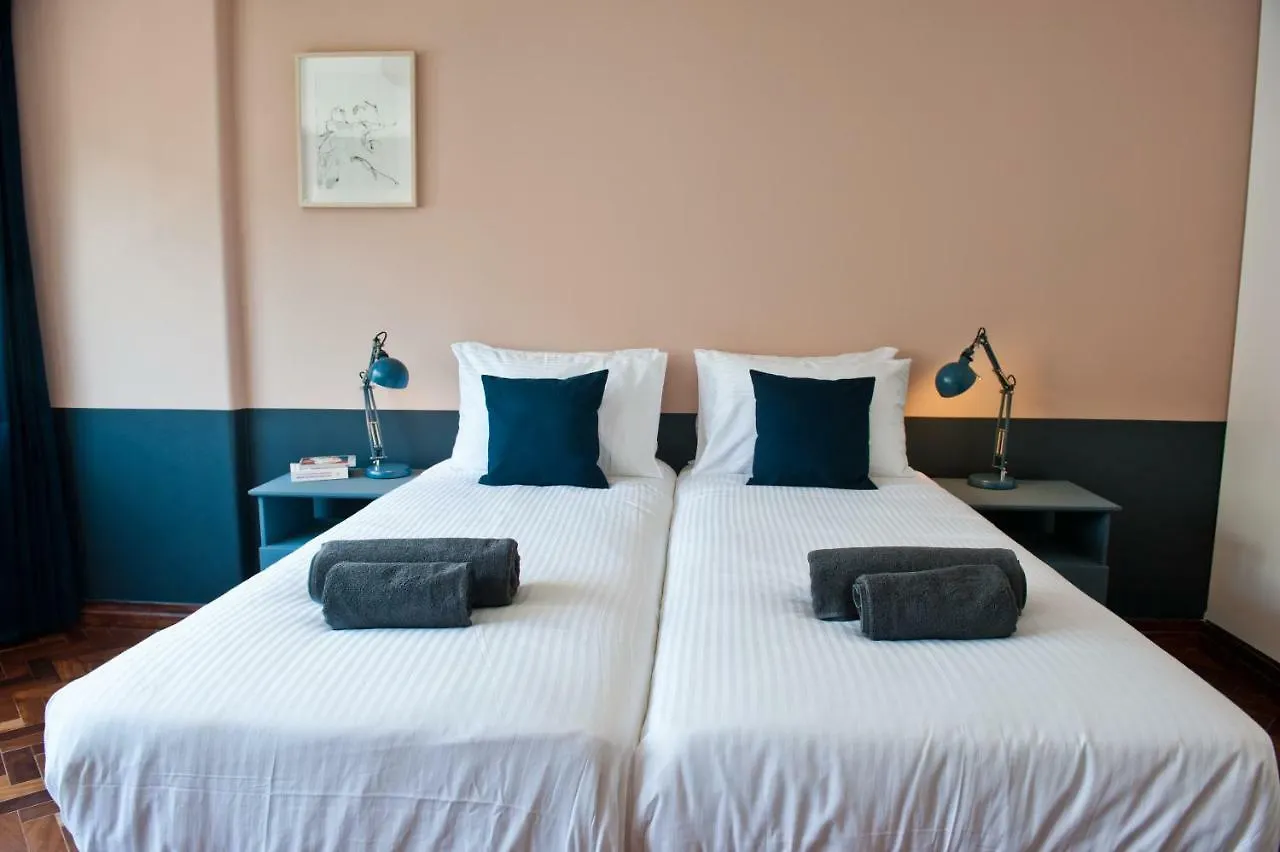 Pop The Cork In Lisbon By Misha'S Place 5B Apartman
